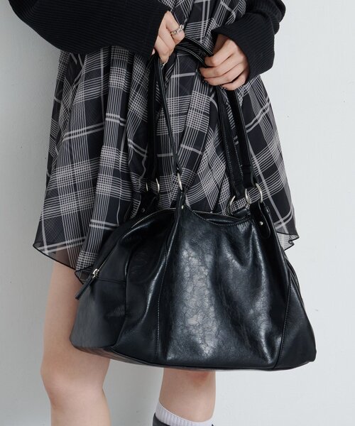 Kastane(カスタネ)の「【オンライン限定カラー】セパレートミドルBAG(トートバッグ・レディース・ブラック/ブラウン/ダークブラウン/ベージュ・FREE)」の13枚目の写真