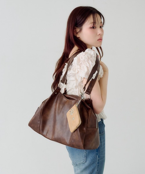 Kastane（カスタネ）の「【3.21(土)0:00新色発売】セパレートミドルBAG（トートバッグ・レディース・ブラック/ブラウン/ダークブラウン/ベージュ・FREE）」の10枚目の写真