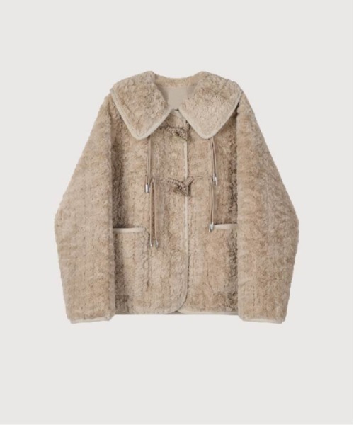 LA POMME petit(ラポミ・プチ)の「Cute Faux Fur Toggle Coat(ムートンコート・レディース・アイボリー/ベージュ・MEDIUM/SMALL)」の2枚目の写真