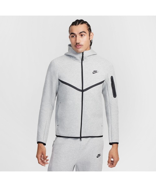 NIKE(ナイキ)の「NIKE/ナイキ AS M TCH FLC FZ WR HOODIE(パーカー・メンズ・ブラック/グレー・S/M/L/XL)」の2枚目の写真
