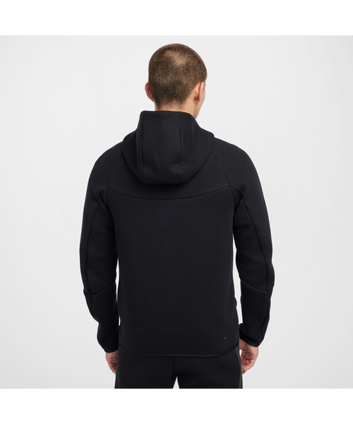 NIKE(ナイキ)の「NIKE/ナイキ AS M TCH FLC FZ WR HOODIE(パーカー・メンズ・ブラック/グレー・S/M/L/XL)」の3枚目の写真