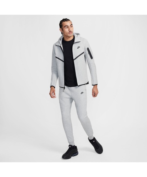 NIKE(ナイキ)の「NIKE/ナイキ AS M TCH FLC FZ WR HOODIE(パーカー・メンズ・ブラック/グレー・S/M/L/XL)」の17枚目の写真