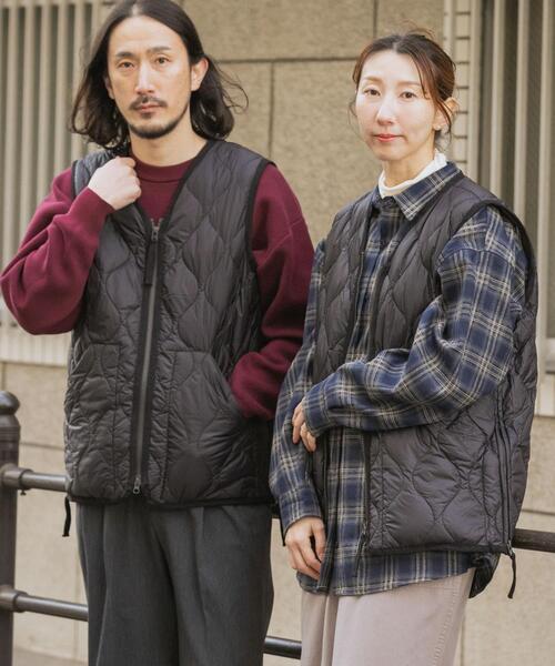 TAION（タイオン）の「TAION　Military Wzip Down Vest（ダウンベスト・メンズ・カモフラージュ/グリーン系その他/ベージュ系その他/ブラック/オリーブ・LARGE/X-LARGE/MEDIUM）」の2枚目の写真