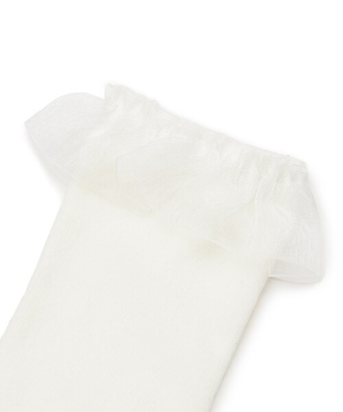 SHOO・LA・RUE(シューラルー)の「【セレモニー】オーガンジーレースハイソックス(ソックス/靴下・キッズ・アイボリー/ブラック・75/79)」の5枚目の写真