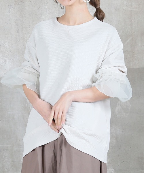CLOVER DEPOT(クローバーデポ)の「袖チュール2WAYトップス(CLOVER DEPOT)(Tシャツ/カットソー・レディース・ブラック/アイボリー・FREE)」の10枚目の写真
