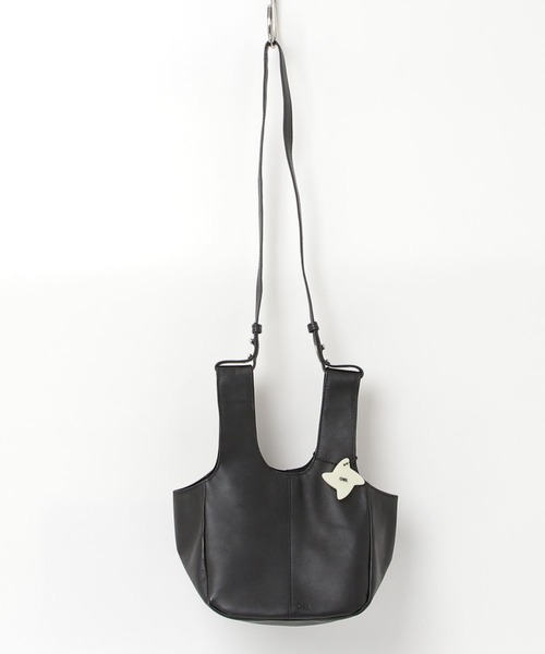ONE.(ワンドット)の「【ONE./ワンドット】Leather 2-Way Shoulder & Hand Bag / 撥水レザー(ハンドバッグ・メンズ・ブラック・FREE)」の9枚目の写真