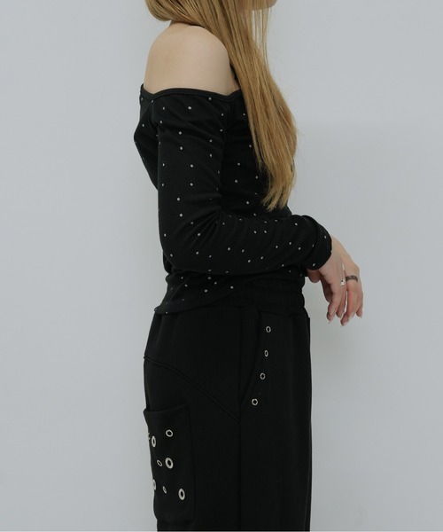 Enewd nina(エニュードニーナ)の「ドットワンオフショルダートップス(Tシャツ/カットソー・レディース・アイボリー/ブラック・FREE)」の17枚目の写真