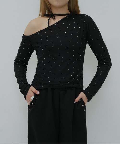 Enewd nina(エニュードニーナ)の「ドットワンオフショルダートップス(Tシャツ/カットソー・レディース・アイボリー/ブラック・FREE)」の9枚目の写真