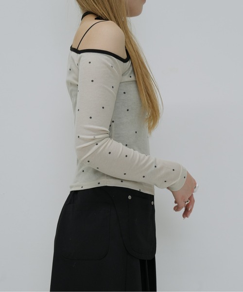 Enewd nina(エニュードニーナ)の「ドットワンオフショルダートップス(Tシャツ/カットソー・レディース・アイボリー/ブラック・FREE)」の3枚目の写真