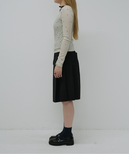 Enewd nina(エニュードニーナ)の「ドットワンオフショルダートップス(Tシャツ/カットソー・レディース・アイボリー/ブラック・FREE)」の6枚目の写真