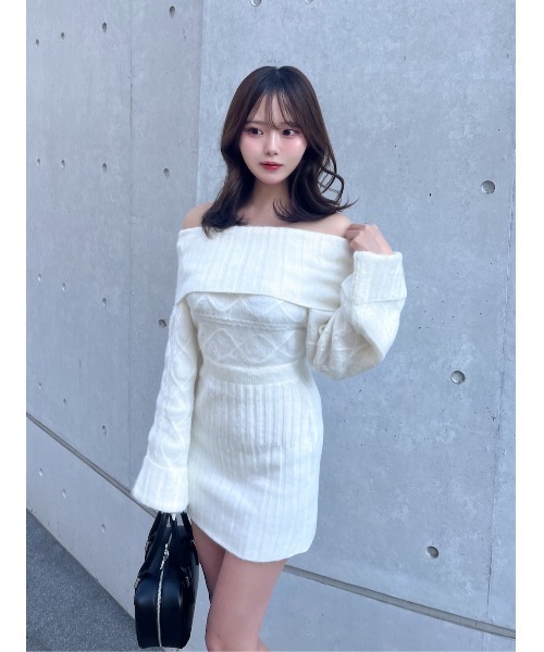 ヘアリーオフショルニットミニワンピース（ワンピース）｜Darich