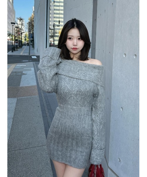 ヘアリーオフショルニットミニワンピース（ワンピース）｜Darich