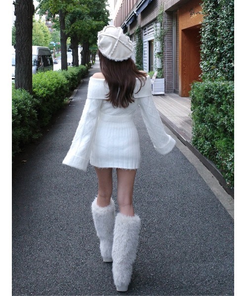 ヘアリーオフショルニットミニワンピース（ワンピース）｜Darich