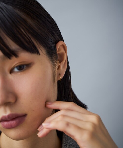 K10YG フープピアス ツイスト（ピアス（両耳用））｜Jouete