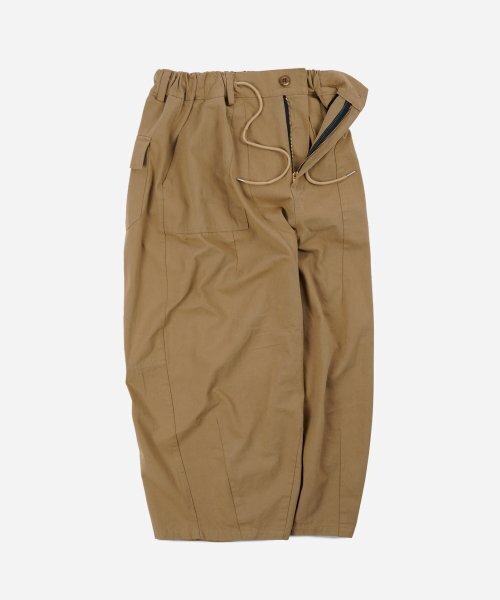 FRIZMWORKS(フリズムワークス)の「TWILL BALLOON PANTS _ BEIGE(その他パンツ・メンズ・その他・MEDIUM/LARGE/X-LARGE/SMALL)」の4枚目の写真
