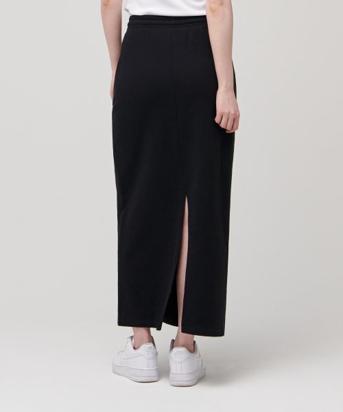 MUSINSA STANDARD WOMAN（ムシンサスタンダードウーマン）の「レディースセーターマキシスカート[黒]（スカート・レディース・その他・SMALL/MEDIUM/LARGE/X-SMALL）」の3枚目の写真