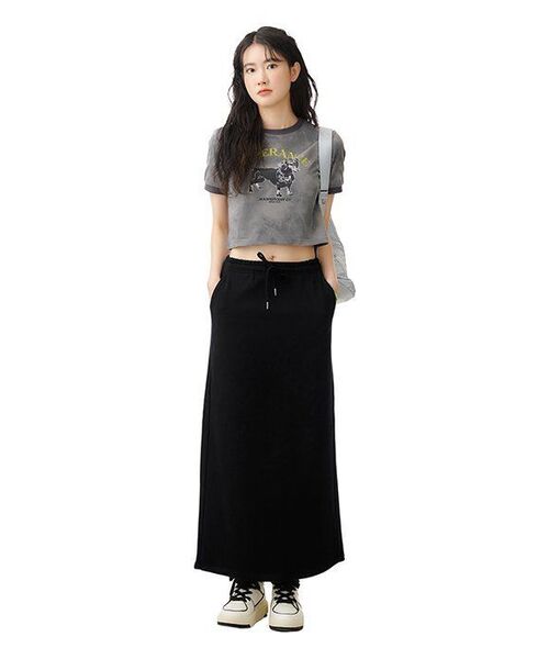 MUSINSA STANDARD WOMAN（ムシンサスタンダードウーマン）の「レディースセーターマキシスカート[黒]（スカート・レディース・その他・SMALL/MEDIUM/LARGE/X-SMALL）」の8枚目の写真