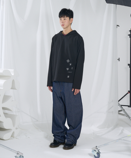 SLOWACID（スローアシッド）の「タトゥーフードロングスリーブ[ブラック]（パーカー・レディース・その他・SMALL/MEDIUM/LARGE）」の2枚目の写真