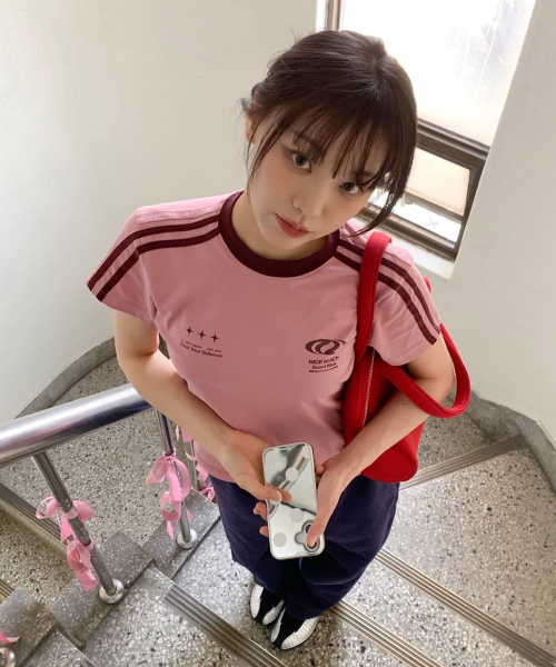 URBANDTYPE(アーバンディタイプ)の「フットボールジャージTシャツ_ピンク(Tシャツ/カットソー・メンズ・その他・SMALL/MEDIUM/WS)」の4枚目の写真