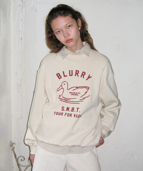 SINOON（シヌーン）の「BLURRY DUCK SWEATSHIRT (IVORY)（スウェット・レディース・その他・FREE）」の4枚目の写真