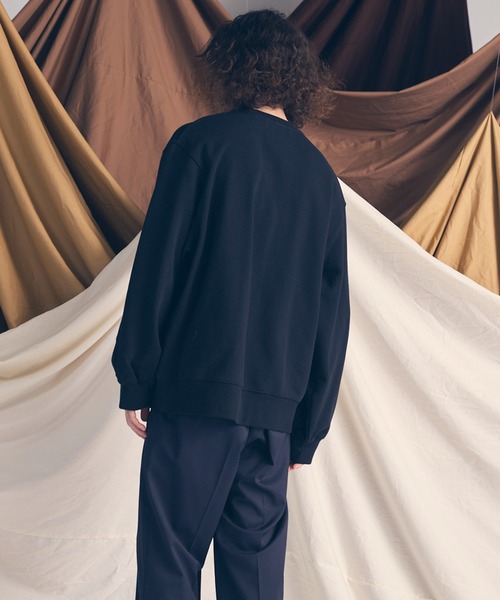 MAISON SPECIAL(メゾンスペシャル)の「《UNISEX》【ONE-MILE WEAR】Prime-Over Crew Neck Sweat Pullover/ワンマイルウェアプライムオーバークルーネックプルオーバースウェット【MAISON SPECIAL/メゾンスペシャル】■セットアップ対応■(スウェット・メンズ・オフホワイト/グレー/チャコールグレー/ブラック・0/1/2)」の16枚目の写真