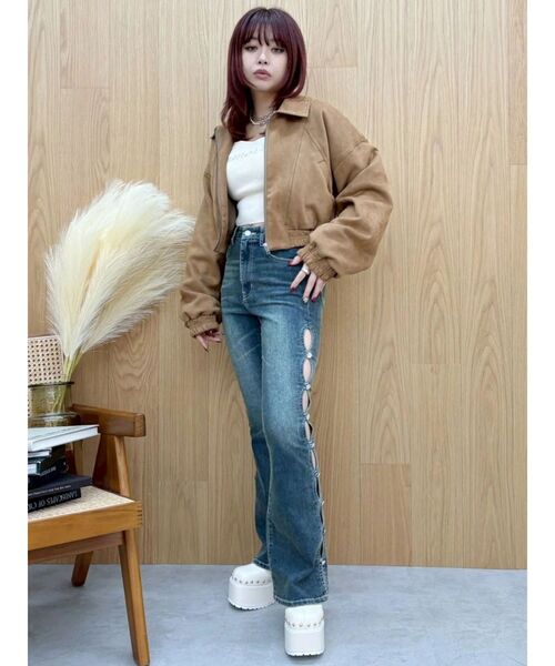 EVRIS（エヴリス）の「スタッズチャンキーヒールサボ（サンダル・レディース・ホワイト/ブラック・SMALL/MEDIUM/LARGE）」の7枚目の写真