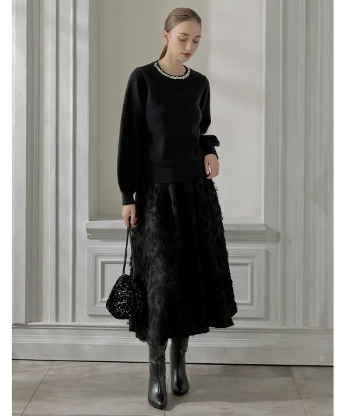 MEISM（ミズム）の「[2025-26 WINTER COLLECTION][MEISM by Re:EDIT]ビジュークルーネックパフスリーブニットプルオーバー（ニット/セーター・レディース・ブラック/オフホワイト/グレー・MEDIUM/LARGE）」の5枚目の写真