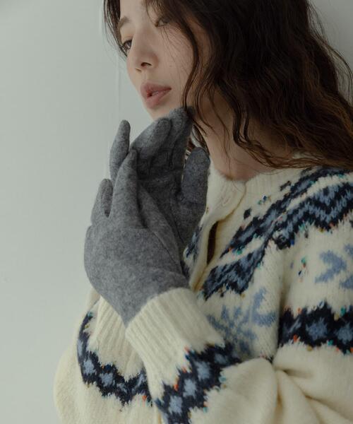 URBAN RESEARCH Sonny Label(アーバンリサーチサニーレーベル)の「ウールミックスニットグローブ(手袋・レディース・ベージュ/グレー/ブラック・ONE)」の5枚目の写真