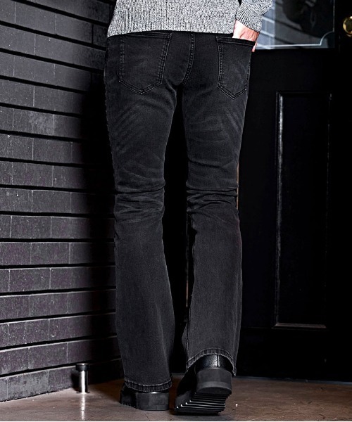 CavariA（キャバリア）の「『CavariA/キャバリア』デニムフレアパンツ（デニムパンツ・メンズ・ブルー/ブラック・M/L/XL/S）」の5枚目の写真