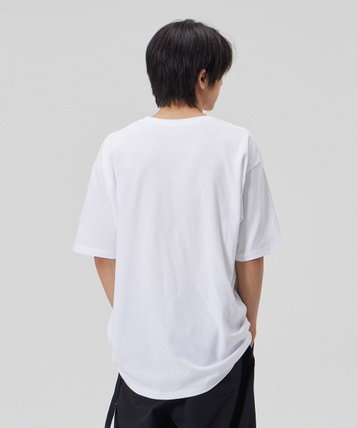 ASTRAL PROJECTION(アストラルプロジェクション)の「コットンルーズフィット半袖Tシャツ_ホワイト(Tシャツ/カットソー・メンズ・その他・LARGE/MEDIUM/X-LARGE/XX-LARGE)」の5枚目の写真