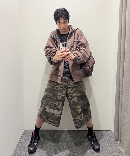 MOO(エムオーオー)の「ウォッシュドカモバミューダショーツ - ブラウン(その他パンツ・メンズ・ブラウン・MEDIUM/LARGE)」の6枚目の写真