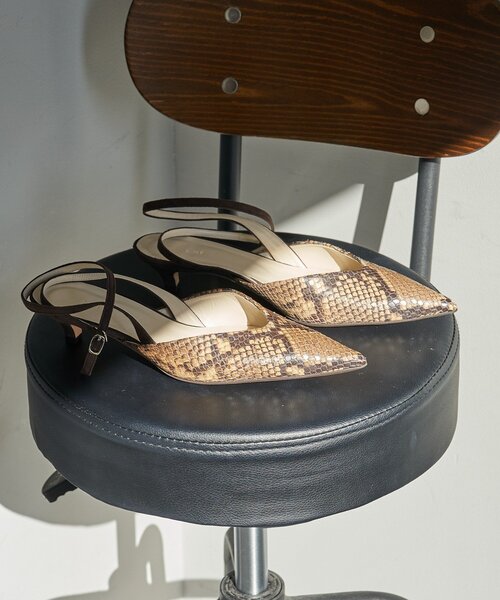 GALLARDAGALANTE（ガリャルダガランテ）の「【2.718】アンクルストラップパンプス（パンプス・レディース・ミント/ブラウン・36/38/37）」の3枚目の写真