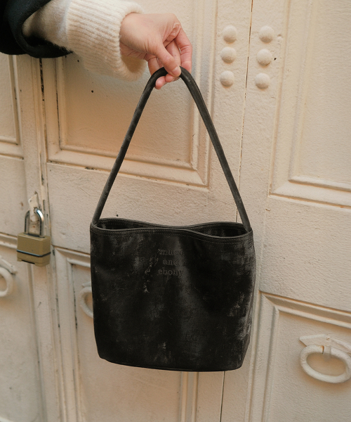 MUCU AND EBONY（ムクアンドエボニー）の「Nearbreeze Bag _ Ebony Black（ショルダーバッグ・レディース・その他・FREE）」の2枚目の写真