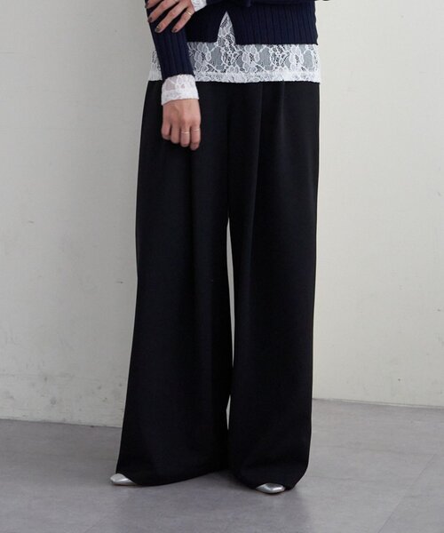 SHENERY（シーナリー）の「ポンチ2タックパンツ（その他パンツ・レディース・ブラック/ベージュ・36/38）」の2枚目の写真