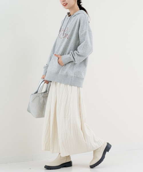 refinedworks（リファインドワークス）の「【refinedworks】 着回し抜群 の ロゴ スウェット パーカー（パーカー・レディース・ホワイト/グレー・FREE）」の13枚目の写真