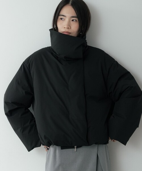 GALLEST（ギャレスト）の「3WAYスタンドカラーショートダウン【凹凸素材】（ダウンジャケット/コート・レディース・オフホワイト/ブラック・34/38）」の8枚目の写真