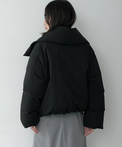 GALLEST（ギャレスト）の「3WAYスタンドカラーショートダウン【凹凸素材】（ダウンジャケット/コート・レディース・オフホワイト/ブラック・34/38）」の9枚目の写真