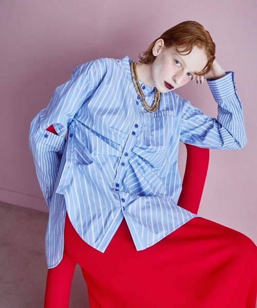 トップス ommo SQUARE SLEEVE SH WHITE F 01a_grande.png?v=1759500586