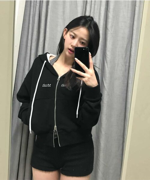 muahmuah（ムーアムーア）の「ステッチコンビフードジップアップ [4カラー]（パーカー・レディース・オートミール/ブラック/ライトグレー/ネイビー・FREE）」の6枚目の写真