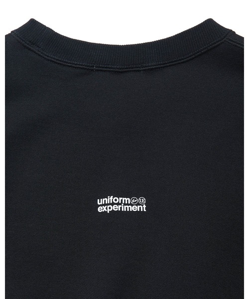 uniform experiment(ユニフォームエクスペリメント)の「MICHAEL CHERNO: RED VASE CREWNECK TOP(スウェット・メンズ・ブラック・5/4/3/2/1)」の5枚目の写真