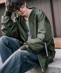 Rocky Monroe（ロッキーモンロー）の「新色追加 ポリDEWSPO オーバーサイズMA-1フライトジャケット 撥水加工ミリタリーブルゾン（MA-1）」