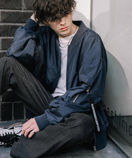 Rocky Monroe(ロッキーモンロー)の「新色追加 ポリDEWSPO オーバーサイズMA-1フライトジャケット/撥水加工ミリタリーブルゾン(MA-1・メンズ・カーキ/ブラック/ホワイト/ネイビー・XL/L/M)」の13枚目の写真