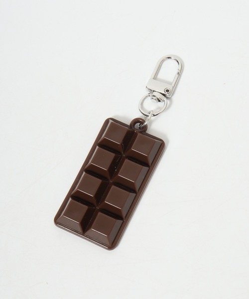 crossi(クロッシー)の「チョコ&プレッツェルモチーフじゃらじゃらチャーム(チャーム・レディース・ブラウン・FREE)」の6枚目の写真