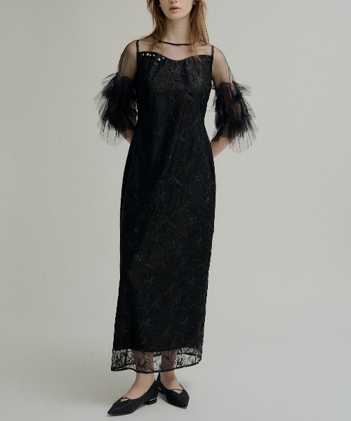 LE'RURE（リルアー）の「V cutting flat pumps（パンプス・レディース・ブラック系その他/ボルドー/ベージュ・S/LL/L/M）」の2枚目の写真