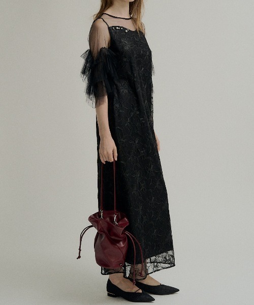 LE'RURE（リルアー）の「V cutting flat pumps（パンプス・レディース・ブラック系その他/ボルドー/ベージュ・S/LL/L/M）」の4枚目の写真
