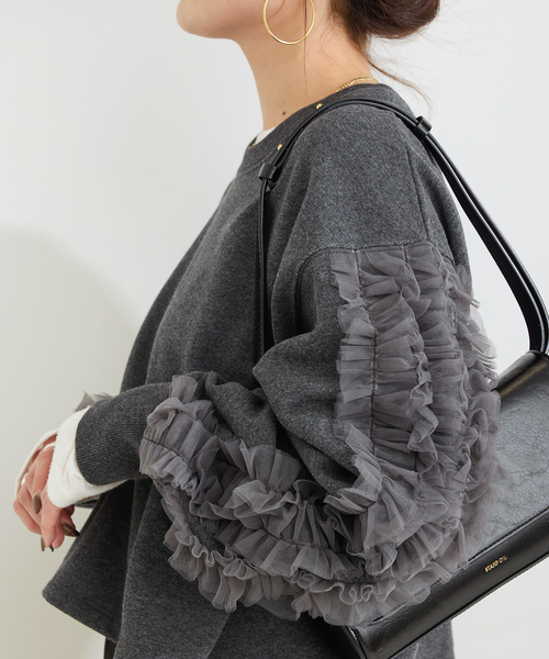 B.C STOCK(ベーセーストック)の「ウォッシャブル / チュールフリルスリーブtops(Tシャツ/カットソー・レディース・チャコールグレー/ライトグレー・FREE)」の16枚目の写真