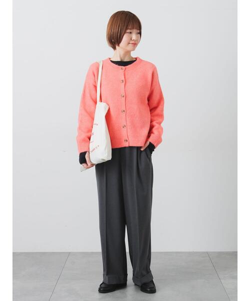 Lugnoncure(ルノンキュール)の「ウール混ふわふわクルーネックカーディガン(カーディガン/ボレロ・レディース・パープル/ピンク/チャコールグレー/ベージュ/ミント・F)」の11枚目の写真