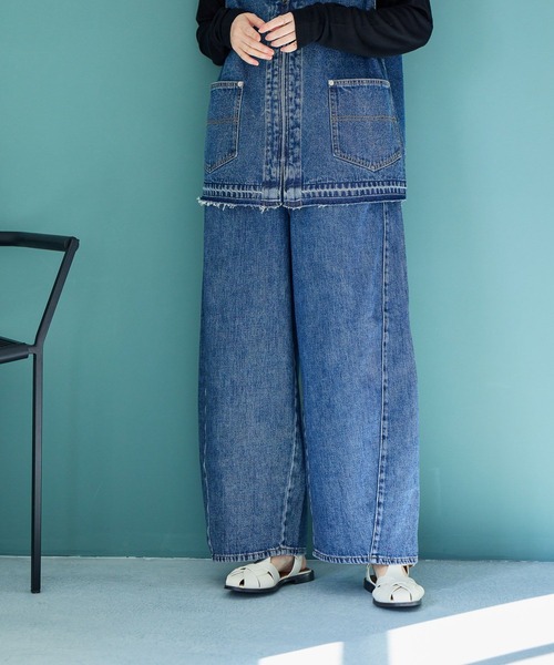 studio CLIP（スタディオクリップ）の「バギーバレルデニムパンツ[プチ・プラスサイズあり]《CLIP denim》（デニムパンツ・レディース・ブルー系その他2/グレー系その他/ホワイト/ライトブルー/ブルー系その他・PF/ﾌﾘｰ(L)/LARGE/MEDIUM）」の5枚目の写真