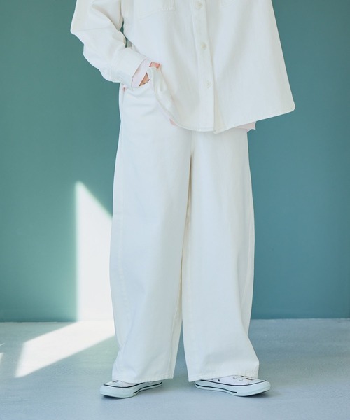 studio CLIP（スタディオクリップ）の「バギーバレルデニムパンツ[プチ・プラスサイズあり]《CLIP denim》（デニムパンツ・レディース・ブルー系その他2/グレー系その他/ホワイト/ライトブルー/ブルー系その他・PF/ﾌﾘｰ(L)/LARGE/MEDIUM）」の11枚目の写真