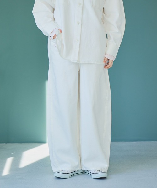 studio CLIP（スタディオクリップ）の「バギーバレルデニムパンツ[プチ・プラスサイズあり]《CLIP denim》（デニムパンツ・レディース・ブルー系その他2/グレー系その他/ホワイト/ライトブルー/ブルー系その他・PF/ﾌﾘｰ(L)/LARGE/MEDIUM）」の12枚目の写真